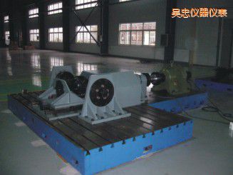 吳忠微機(jī)控制驅(qū)動(dòng)橋總成扭轉(zhuǎn)試驗(yàn)機(jī)